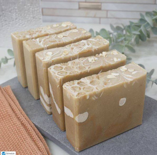 Oatmeal, Milk & Honey Soap Bar – Soothing & Nourishing Natural Soap with visible oats and swirled top, ideal for sensitive skin and daily cleansing.